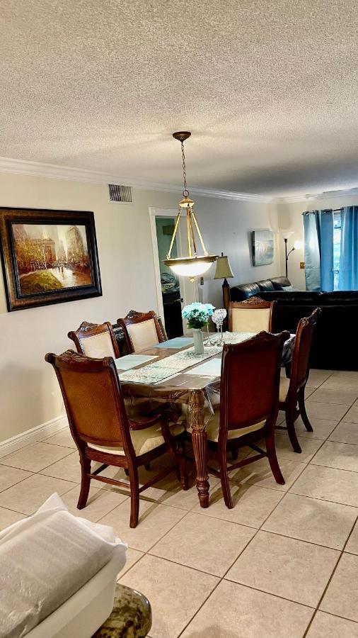 פומפנו ביץ' Lovely 2Bed 2Ba Vacation Rental Near The Beach מראה חיצוני תמונה